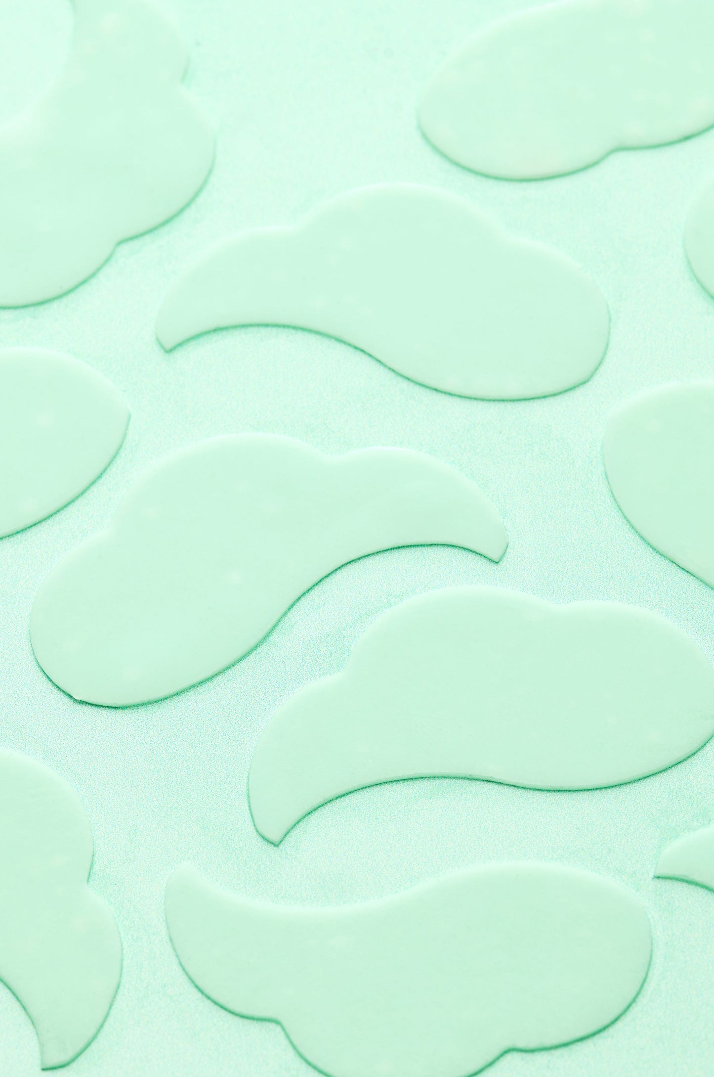 Floating Under the Eyes Depuffing Gel Pads